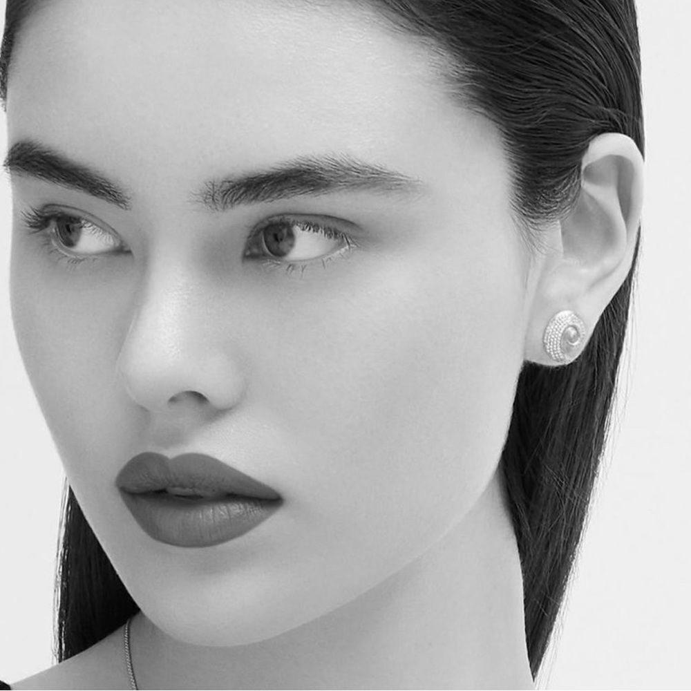 Dean Davidson Maiko Stud Earrings - Picture 2 of 11
